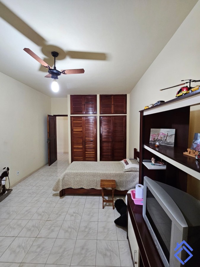 Casa, 6 quartos, 441 m² - Foto 23